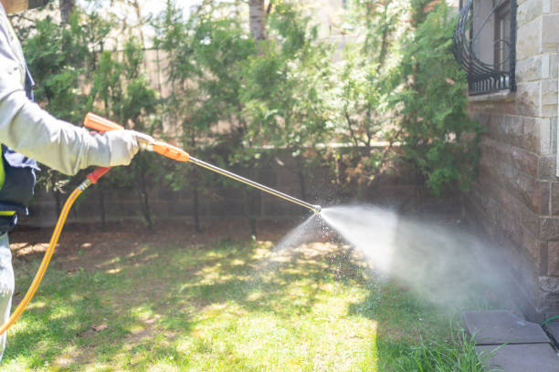 Best Best Pest Control Companies  in Clinton, OK